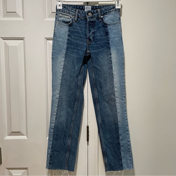Urban Outfitters BDG jessye two toned mid rise true straight leg jeans 24 - Picture 2 of 16